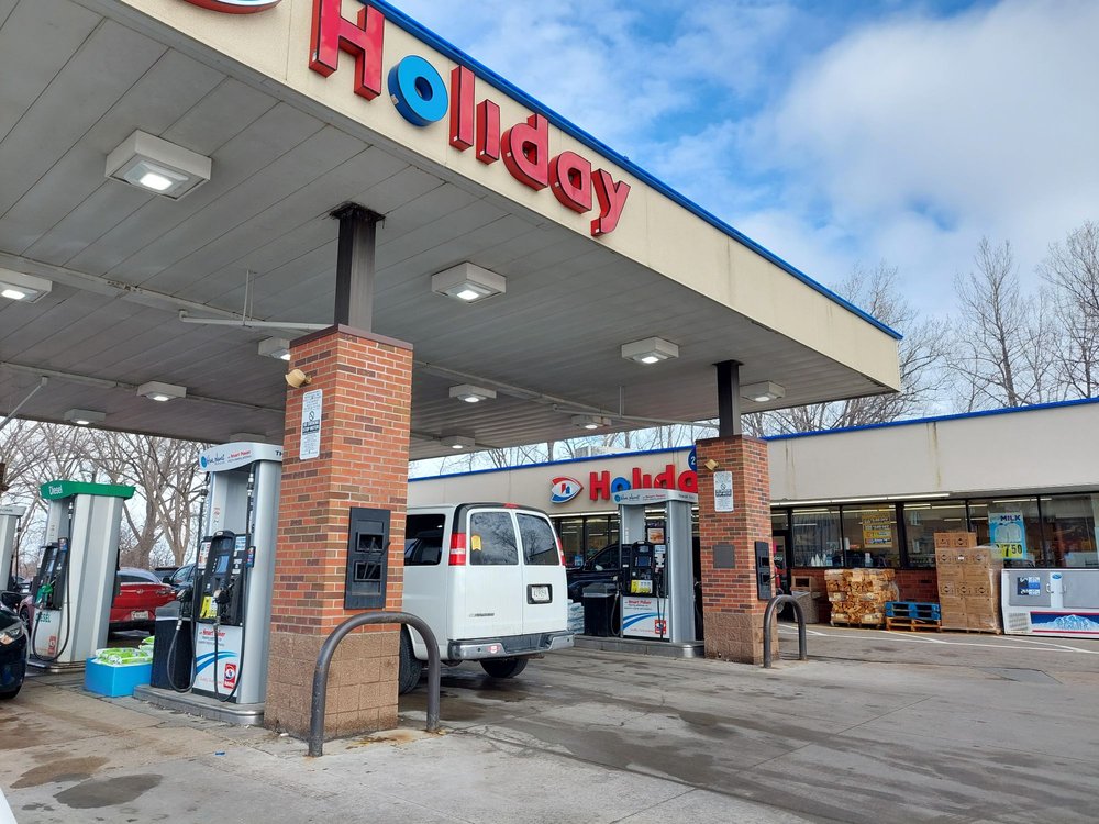 Holiday Stationstores gift card