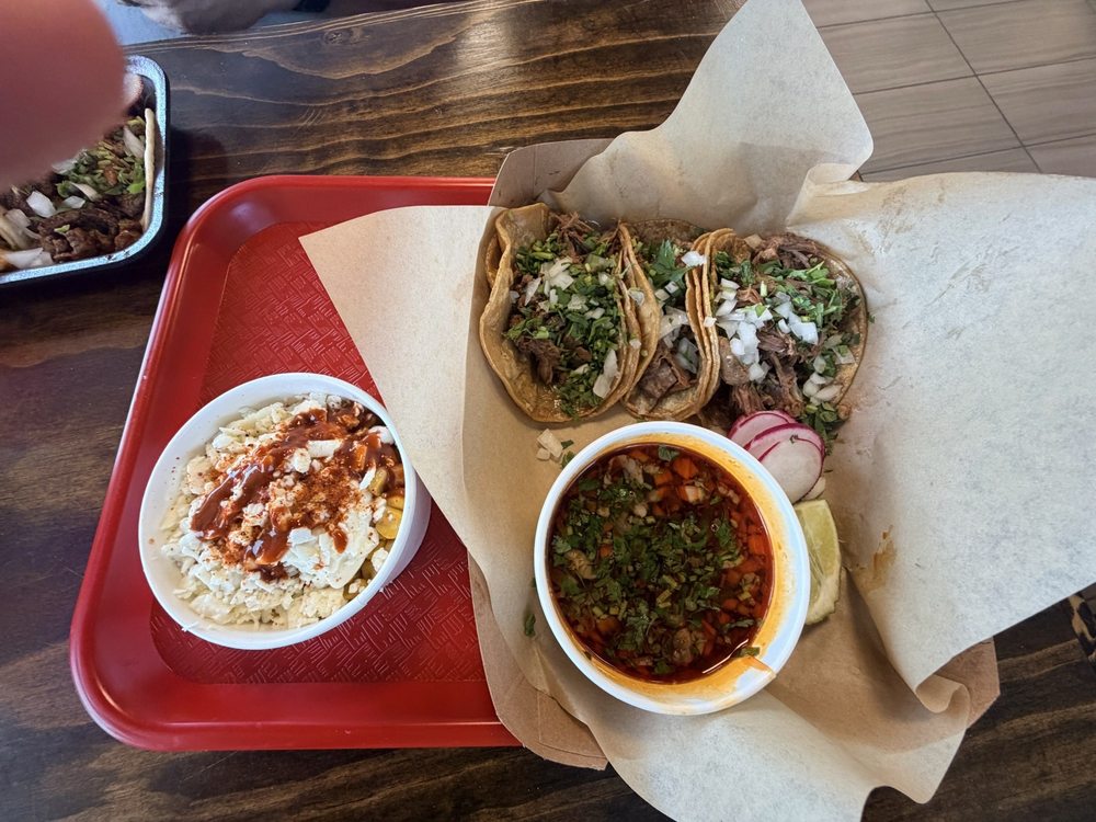 Tu Taco Logo