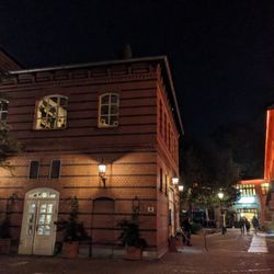 Night Kitchen - The restaurant building is in the middle of the interior of the street block. You have to walk through a little alleyway to get to it.