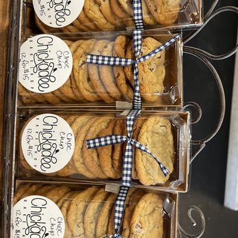 Snoqualmie Ice Cream - a tray of cookies - Ice Cream & Frozen Yogurt Near Me - Snoqualmie, Washington Snoqualmie Ice Cream - a tray of cookies - Ice Cream & Frozen Yogurt Near Me - Snoqualmie, Washington