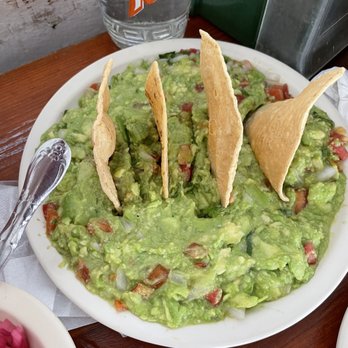 La Barracuda - Guacamole - Seafood Near Me - Playa del Carmen, ROO