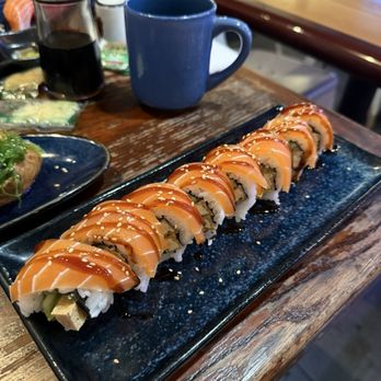 Bluebird Haus Sushi - V-Red Dragon Roll - Japanese Near Me - Long Beach, California