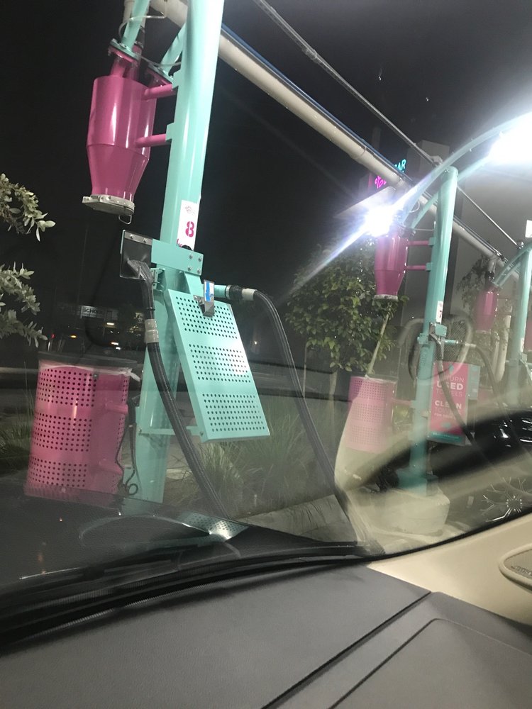 EL CAR WASH WEST HIALEAH 2851 W Okeechobee Rd, Hialeah, Florida