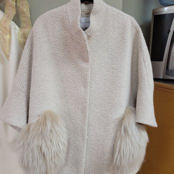 The Enchanted Alpaca - My new coat with the furry pockets! - Women's Clothing Near Me - White Salmon, Washington
