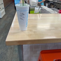 Tropical Smoothie Cafe - ISLAND GREEN