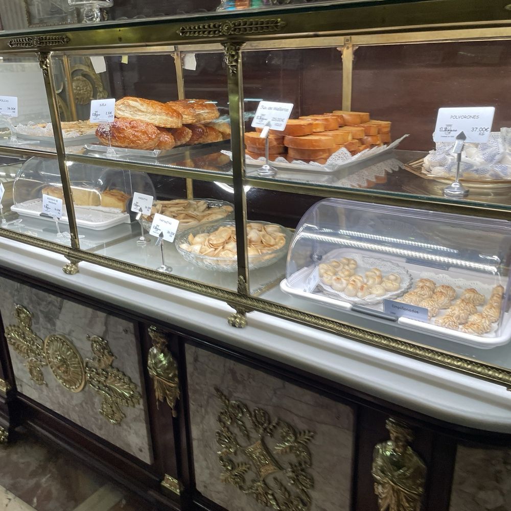 El Riojano - Bakeries Near Me - Madrid, M