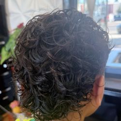 Mid curl perm! By Shirley