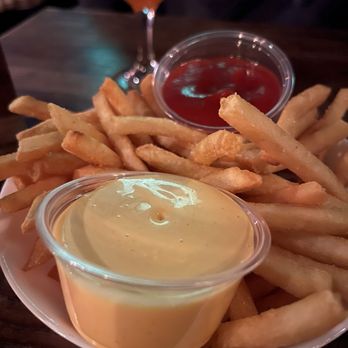Alchemist Bar & Lounge - Lounges Near Me - San Francisco, California