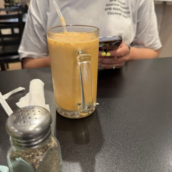 Lotus Thai and Sushi - Thai ice tea - Thai Near Me - Cincinnati, Ohio