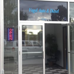 Vogel Auto And Diesel - Our customer friendly lobby area!