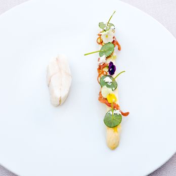 Restaurant Under Lindetræet - Asparges, pighvar og tallerkensmækker - Restaurants Near Me - Odense, 83