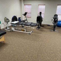 Warrenton Chiropractic Center - Chiropractic Treatment Room at  Warrenton Chiropractic Center in Warrenton, Virginia.