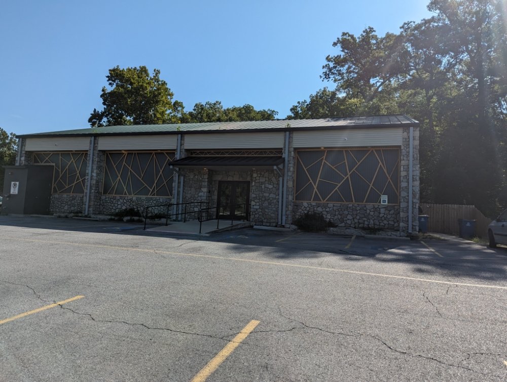 FOX TRAIL CLOSED Updated June 2024 1889 Bella Vista Way, Bella