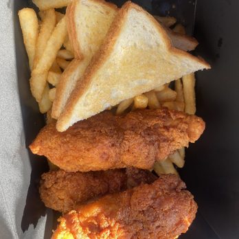 Clutch City Cluckers - 3 Tender Basket - Chicken Wings Near Me - Baton Rouge, Louisiana Clutch City Cluckers - 3 Tender Basket - Chicken Wings Near Me - Baton Rouge, Louisiana