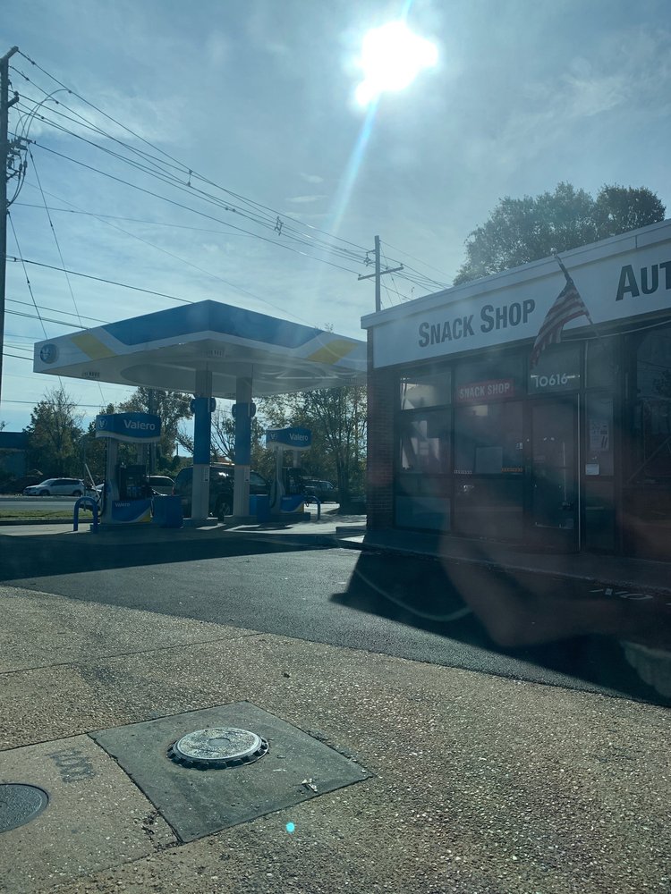 Valero Logo