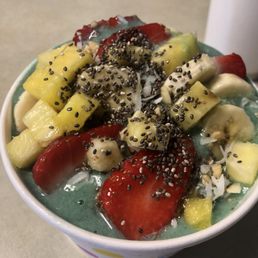 Blue Magik smoothie bowl
