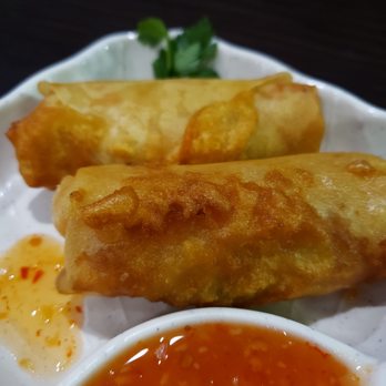 Lobster & Pho - Vegetarian eggrolls - Seafood Near Me - Independence, Ohio Lobster & Pho - Vegetarian eggrolls - Seafood Near Me - Independence, Ohio
