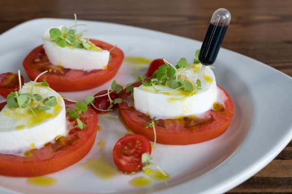Taverna by null