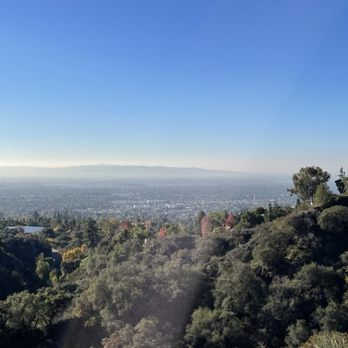 Monrovia Hillside Preserve - Hiking Near Me - Monrovia, California Monrovia Hillside Preserve - Hiking Near Me - Monrovia, California