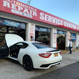 Exterior outside entrance of Kar King Auto Repair - Great Neck, New York Exterior outside entrance of Kar King Auto Repair - Great Neck, New York