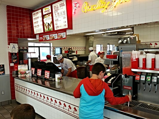 In-N-Out Burger by null