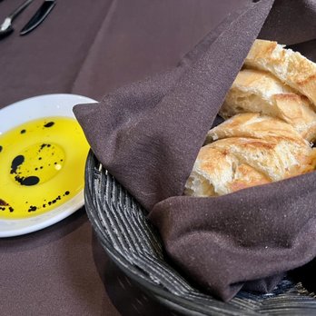 Luna Ristorante - Italian Near Me - Newmarket, Ontario Luna Ristorante - Italian Near Me - Newmarket, Ontario