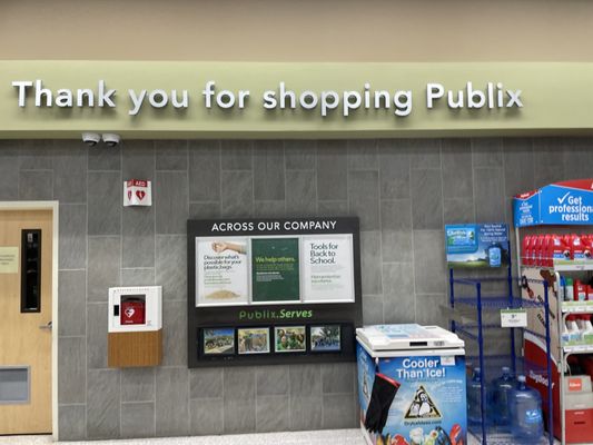 Publix Super Market at Williamsburg Downs Shopping Center by null