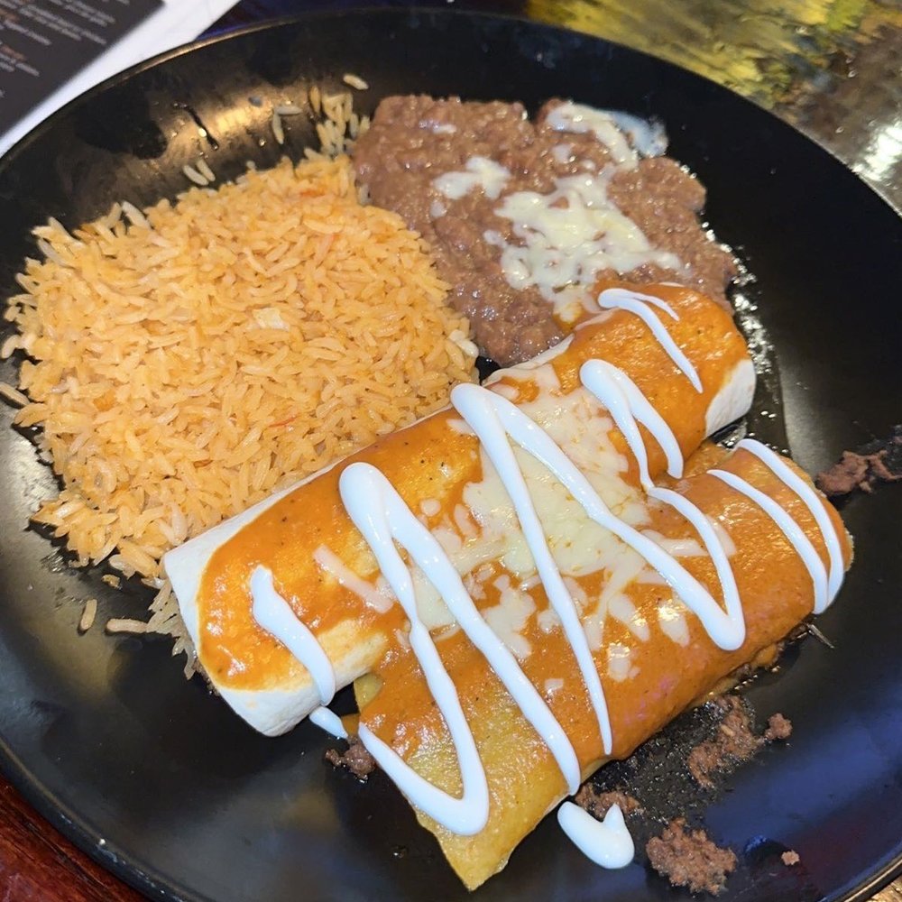 Plaza Azteca - Combo - Mexican Near Me - White Oak, Pennsylvania Plaza Azteca - Combo - Mexican Near Me - White Oak, Pennsylvania