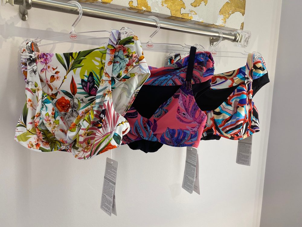 KNICKERS LINGERIE Updated July 2024 24 Photos 150 E New Hampshire