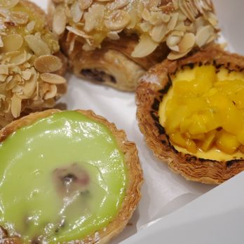 Tatin Bakehouse - Bakeries Near Me - Oakville, Ontario Tatin Bakehouse - Bakeries Near Me - Oakville, Ontario