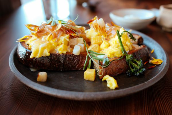 Harbor House Inn by null