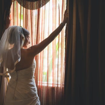Ashley Lynn Photography - Too many people find photographers too pushy/demanding on their wedding day. Ashley was PERFECT for us. - Session Photography Near Me