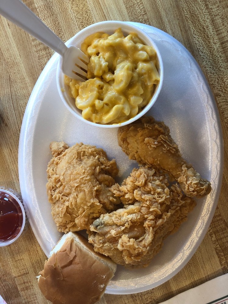 FAUSTO’S FRIED CHICKEN Updated August 2024 17 Photos & 13 Reviews 34074 US Hwy 96 S, Buna