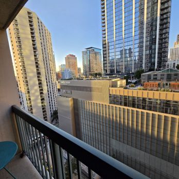 Kasa Magnificent Mile - Residences Near Me - Chicago, Illinois Kasa Magnificent Mile - Residences Near Me - Chicago, Illinois