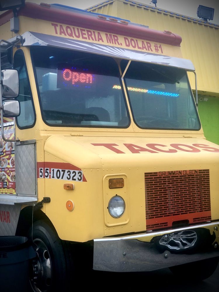 Mister Dolar Taco Truck