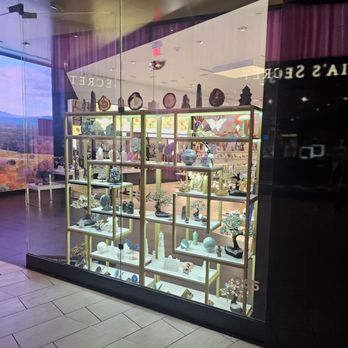Laterra Gems - Gemstones & Minerals Near Me - Las Vegas, Nevada Laterra Gems - Gemstones & Minerals Near Me - Las Vegas, Nevada