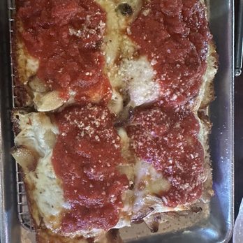 The Nona Slice House - Pizza Near Me - Safety Harbor, Florida