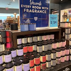 Bath & Body Works