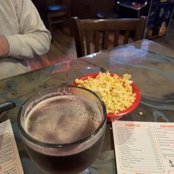 Gar's - Large laugher and popcorn!