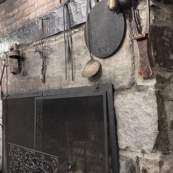 Wiggins Tavern at Hotel Northampton - Hearth - Seafood Near Me - Northampton, Massachusetts Wiggins Tavern at Hotel Northampton - Hearth - Seafood Near Me - Northampton, Massachusetts