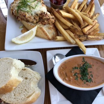 Bridgewater Bistro - Clam & Mussel Chowder Soup and Dungeness Crab Melt - New American Near Me - Astoria, Oregon