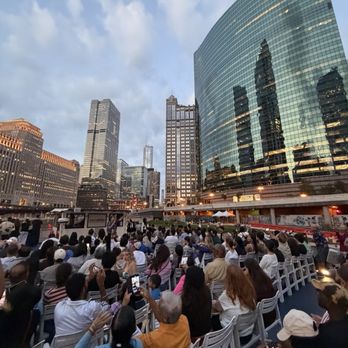 Wendella Tours & Cruises - Boat Charters Near Me - Chicago, Illinois Wendella Tours & Cruises - Boat Charters Near Me - Chicago, Illinois