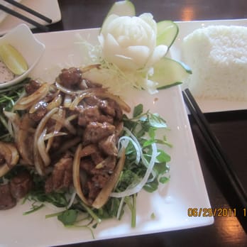 Le Viet Restaurant - Bo Luc Lac - Vietnamese Near Me - Philadelphia, Pennsylvania Le Viet Restaurant - Bo Luc Lac - Vietnamese Near Me - Philadelphia, Pennsylvania