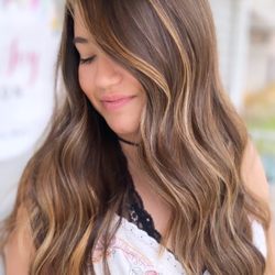 Shea B Beauty - Very dimensional, low maintenance balayage