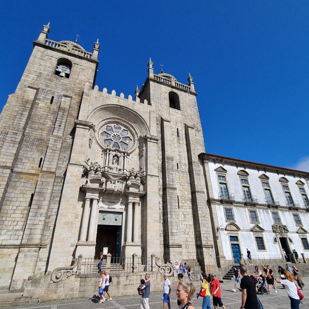 Sé do Porto - Churches Near Me - Porto, 13