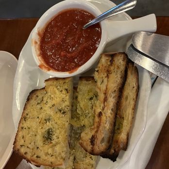 Anthony's Pizza - Garlic Bread - Pizza Near Me - DeLand, Florida