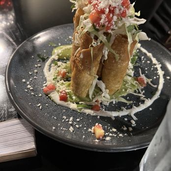 Javi's Chicken and Churros - Tacquitos - Beer Bar Near Me - Pasco, Washington