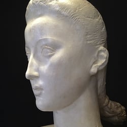Musée Paul Belmondo - Jeune femme à la tresse