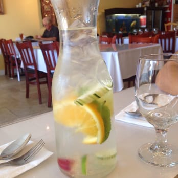 Pad Thai Restaurant - Infused water, so refreshing - Thai Near Me - Escondido, California