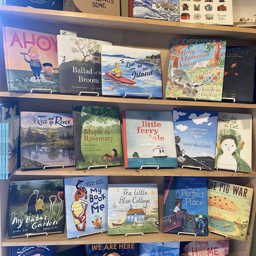 Lopez Bookshop - Bookstores Near Me - Lopez Island, Washington